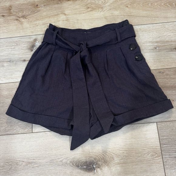 2Bella dark gray dress shorts with belted waist band, side button closure, S. - Picture 2 of 12